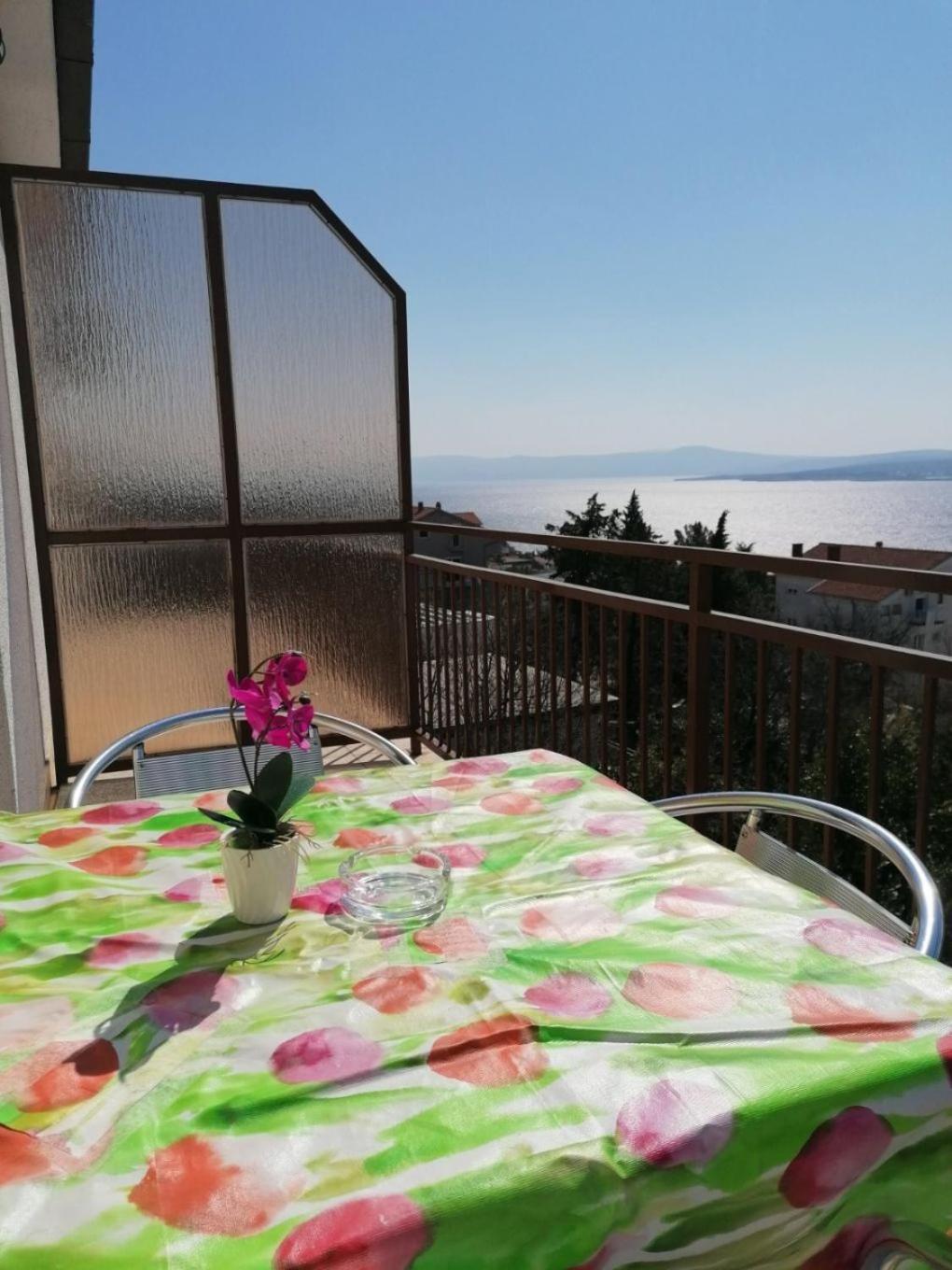 Apartments Olgi - Free Parking Crikvenica Bagian luar foto